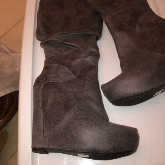 Jessica Simpson Boots - Picture 3 of 4